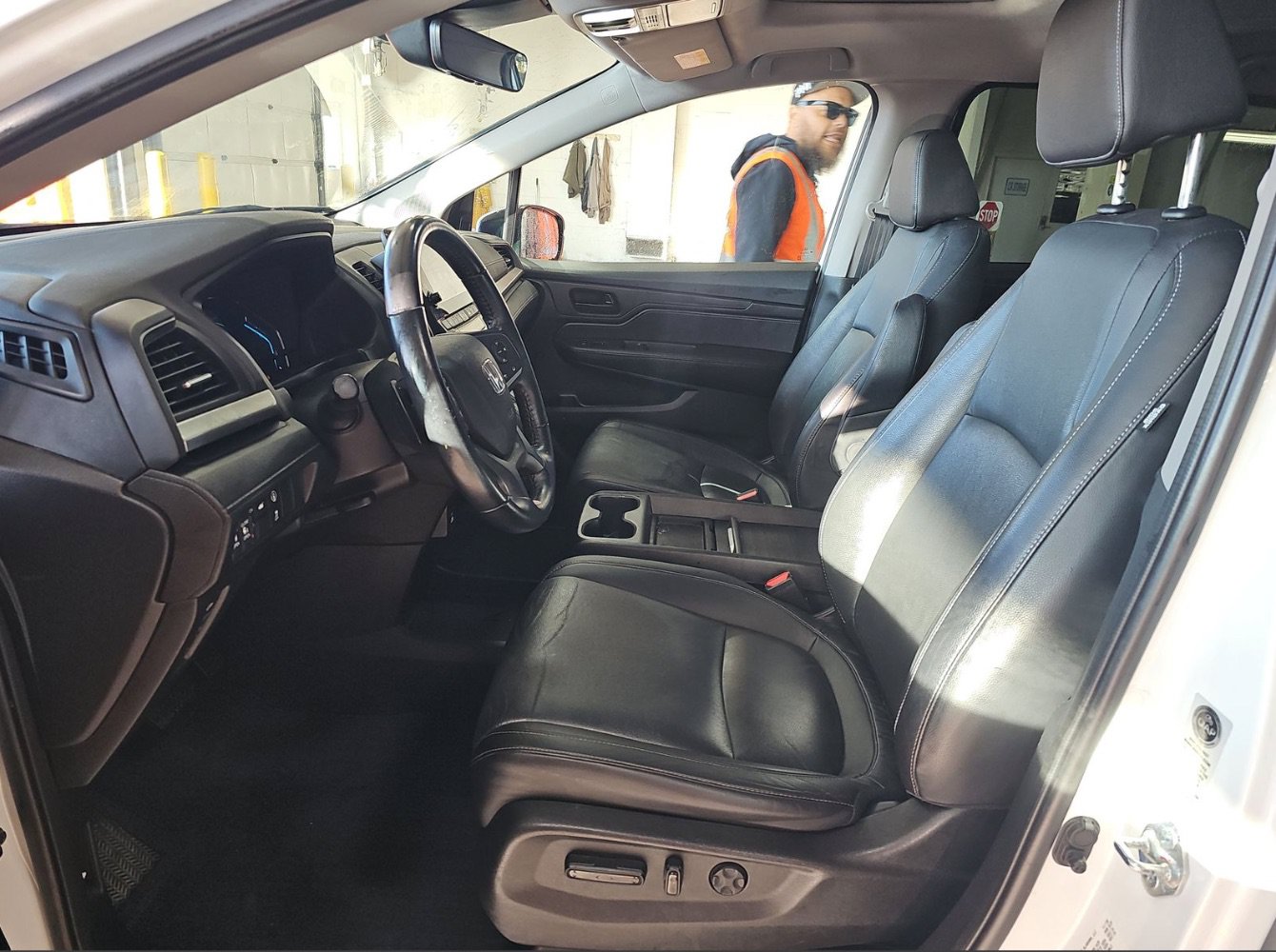Used 2021 Honda Odyssey EX-L image 7