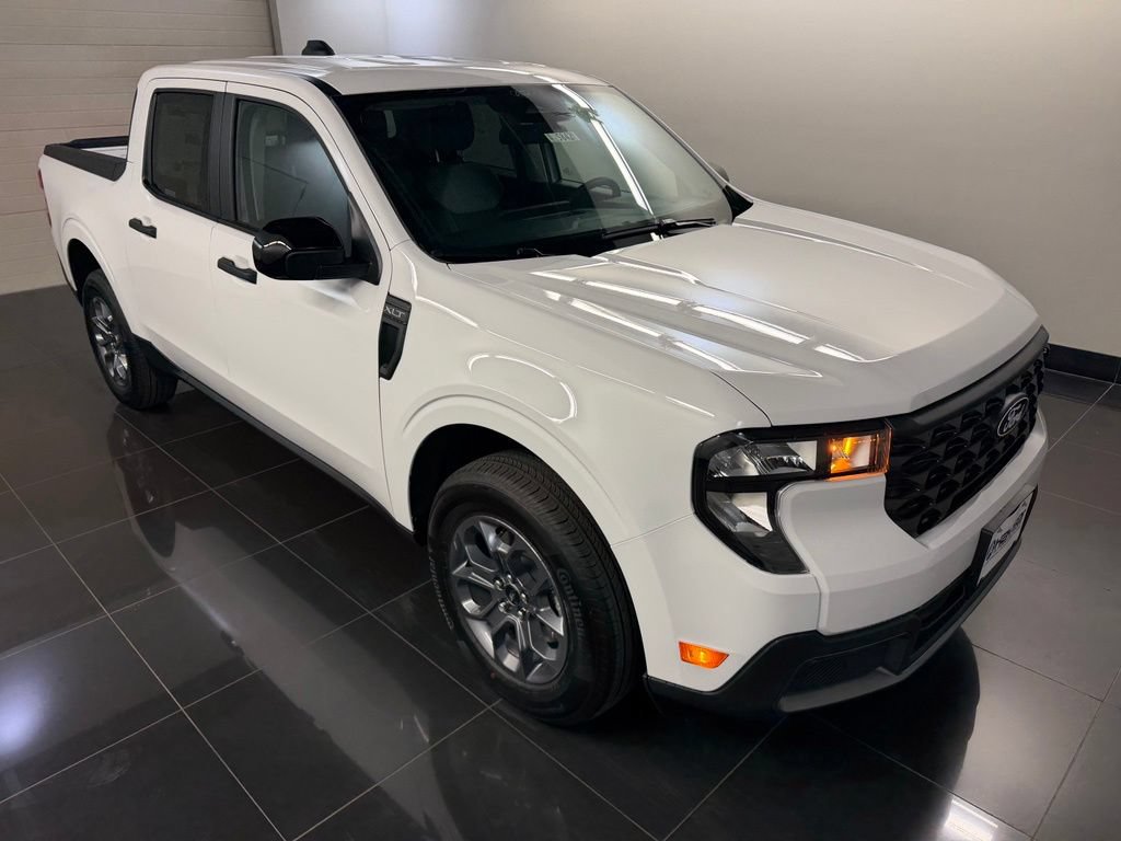 New 2026 Ford Maverick XLT w/ Equipment Group 301A