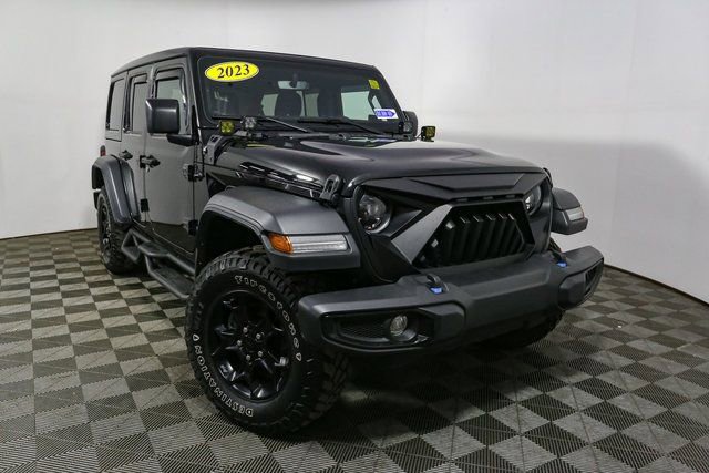 Used 2023 Jeep Wrangler Willys 4xe w/ Sun & Screen Package image 3