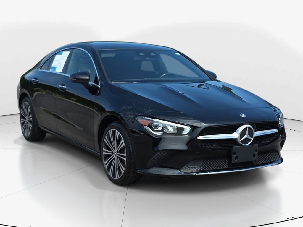 Used 2023 Mercedes-Benz CLA 250 4MATIC w/ Premium Package image 3