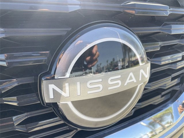 Used 2023 Nissan Rogue SV image 29