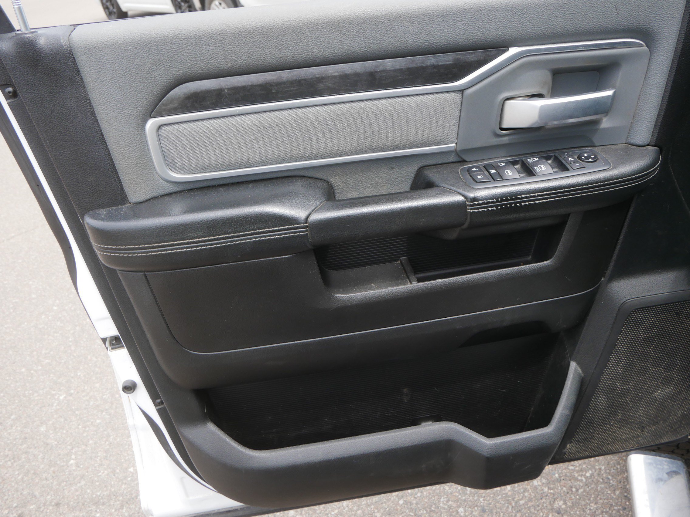Certified 2019 RAM 3500 Big Horn AWD/4WD image 19