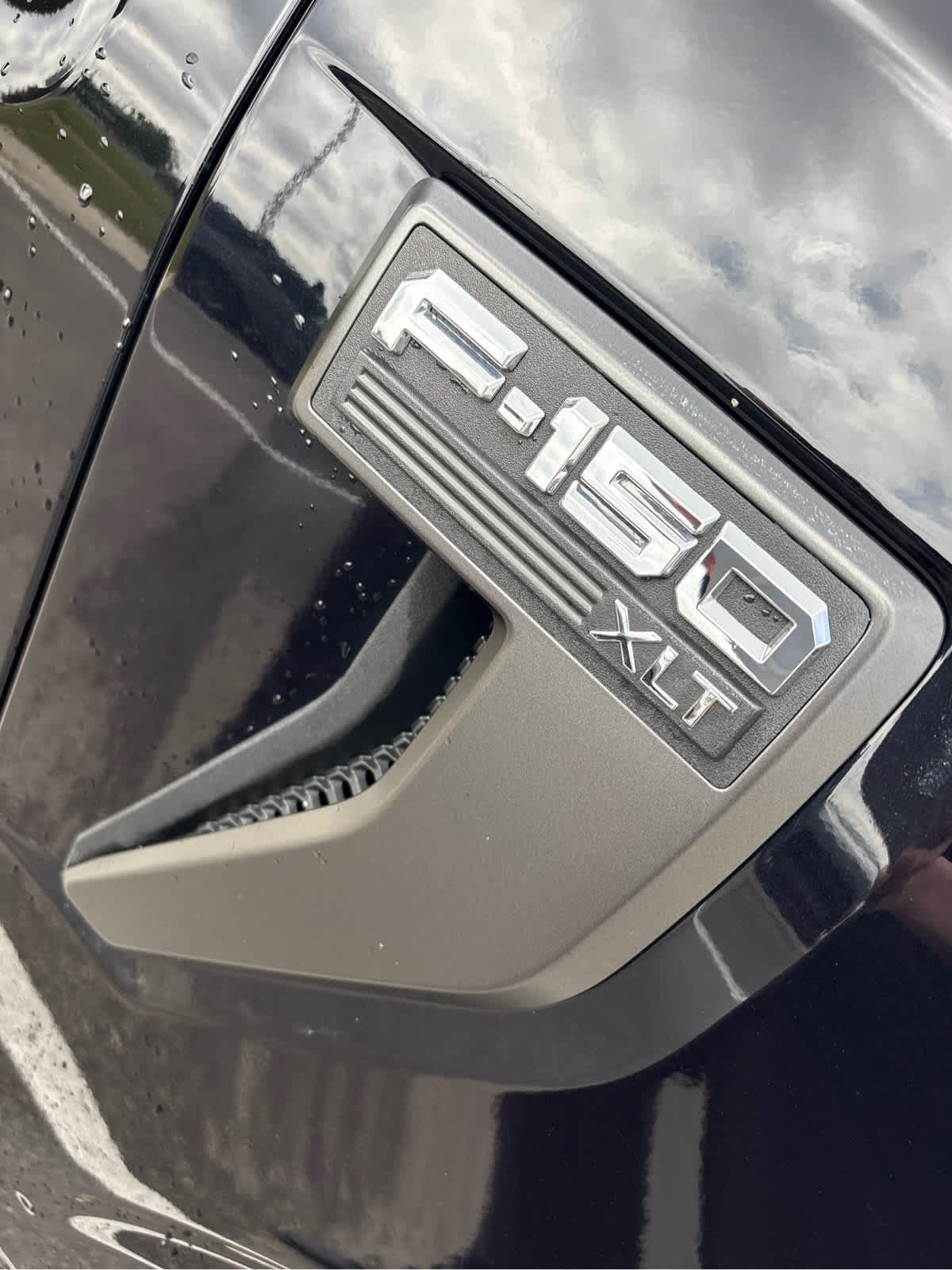 Used 2023 Ford F150 XLT w/ Equipment Group 302A High AWD/4WD image 37