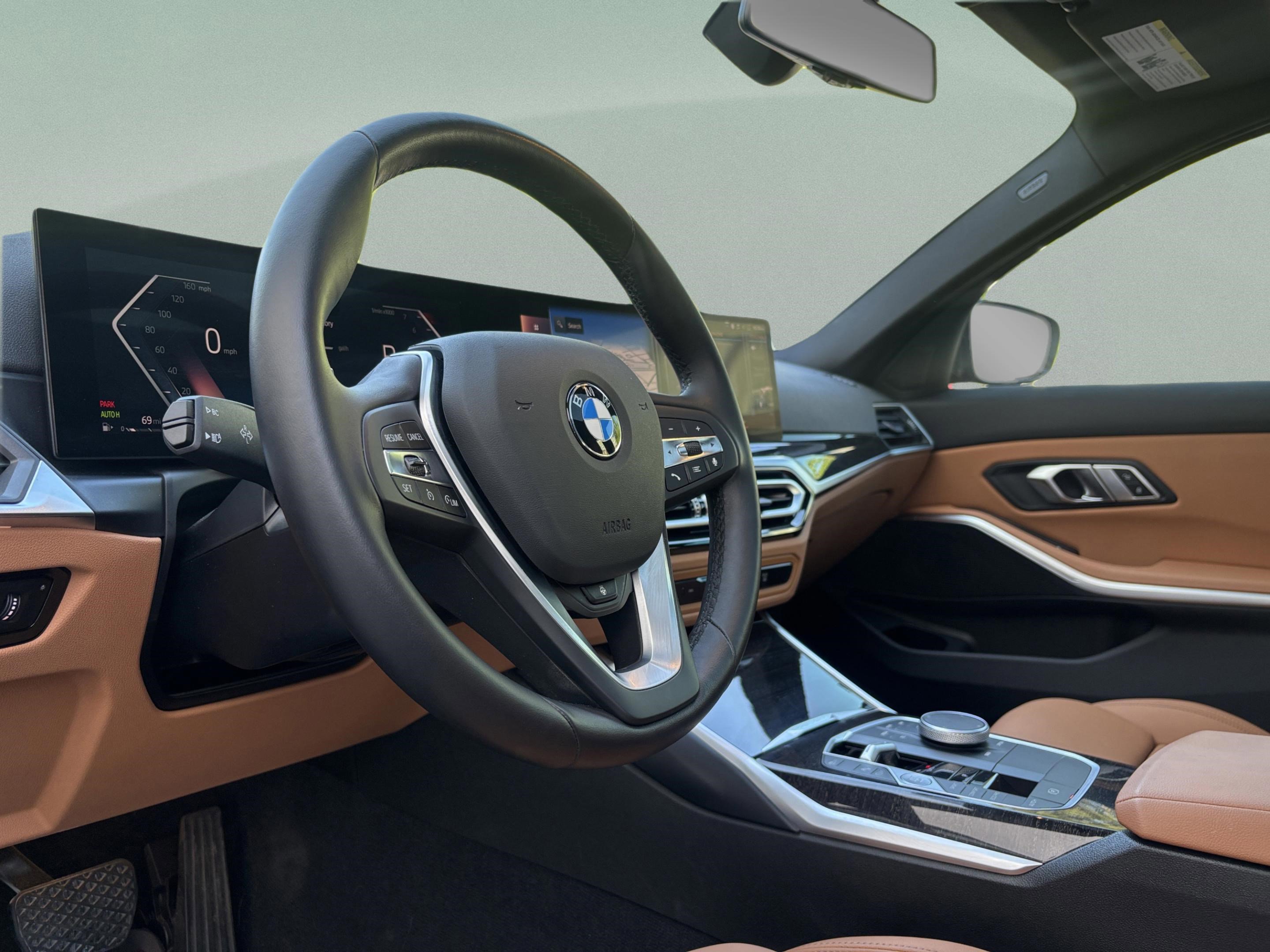 Used 2023 BMW 330i Sedan w/ Premium Package RWD image 19
