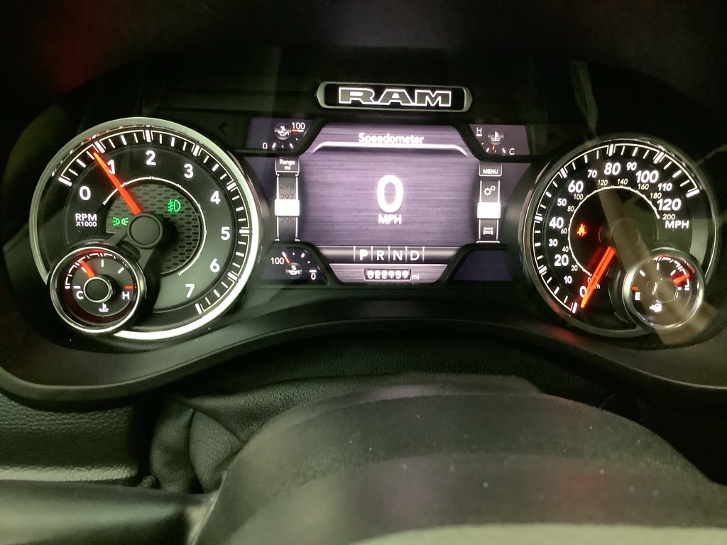 Used 2020 RAM 1500 Laramie AWD/4WD image 16