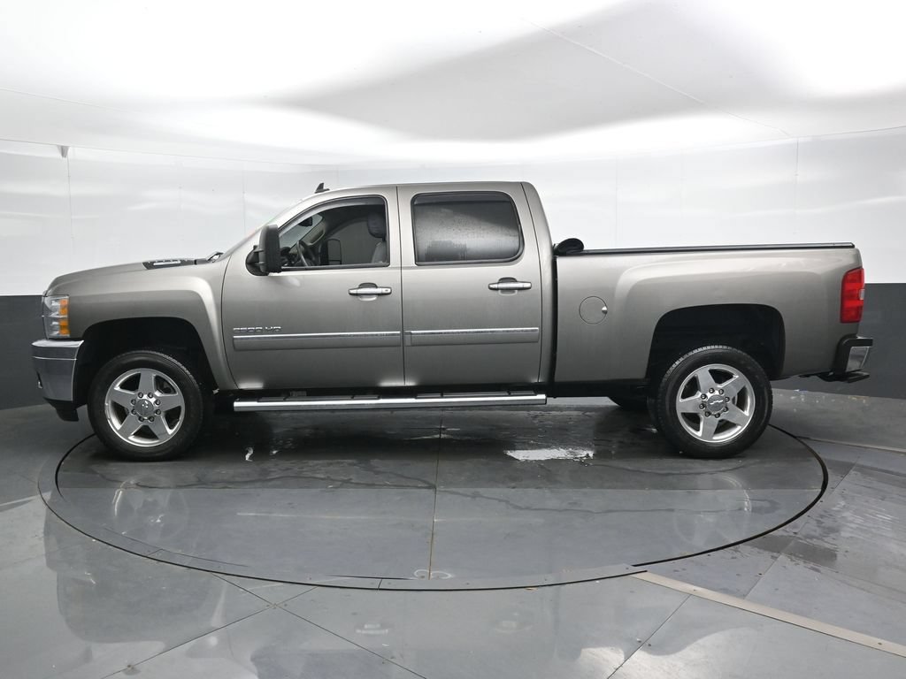 Used 2013 Chevrolet Silverado 2500 LT w/ Custom Sport Truck Package RWD image 10