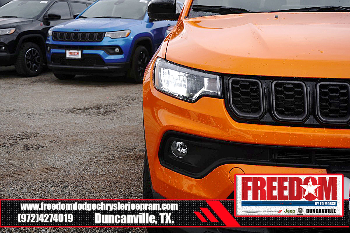 New 2026 Jeep Compass Latitude AWD/4WD image 43