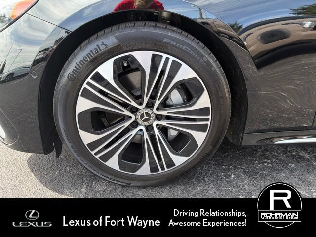 Used 2025 Mercedes-Benz E 350 4MATIC Sedan image 10