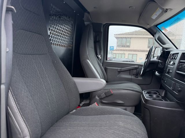 Used 2024 Chevrolet Express 2500 w/ Driver Convenience Package image 37