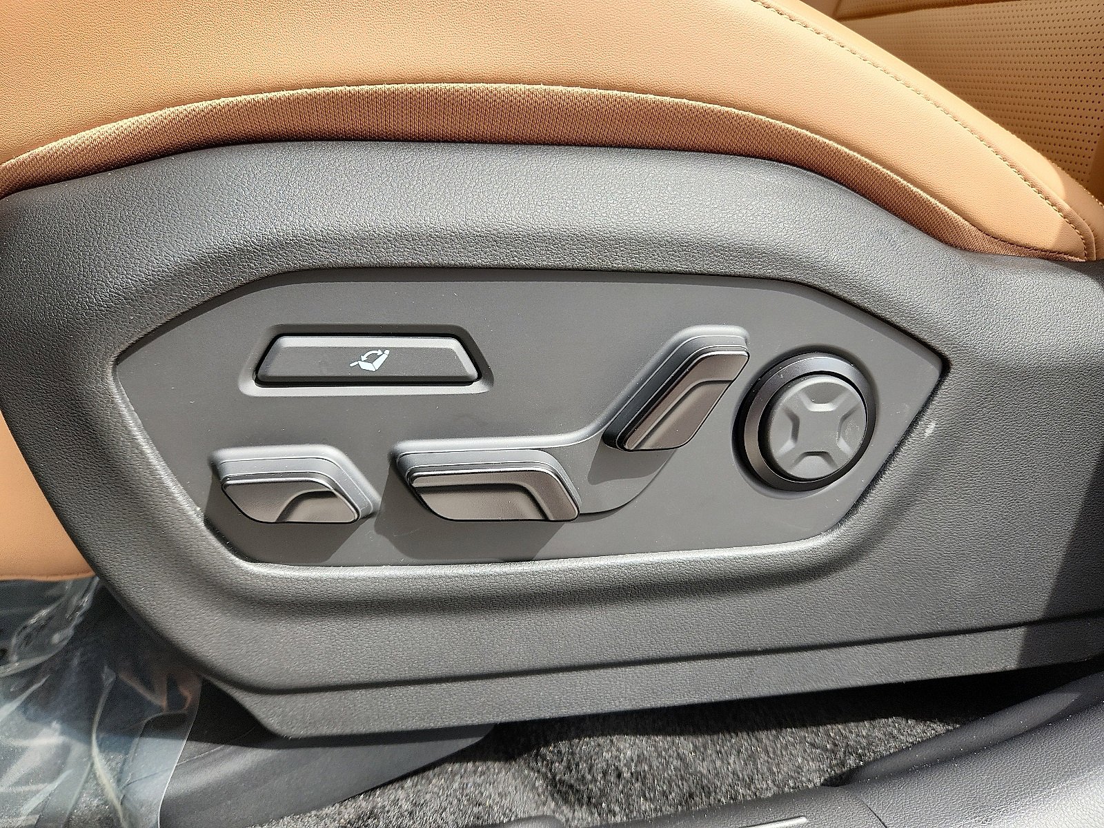 New 2026 Hyundai Santa Fe Calligraphy image 12