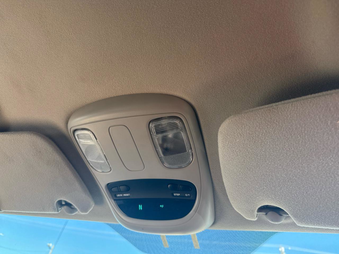 Used 2004 Dodge Ram 1500 Truck SLT image 21