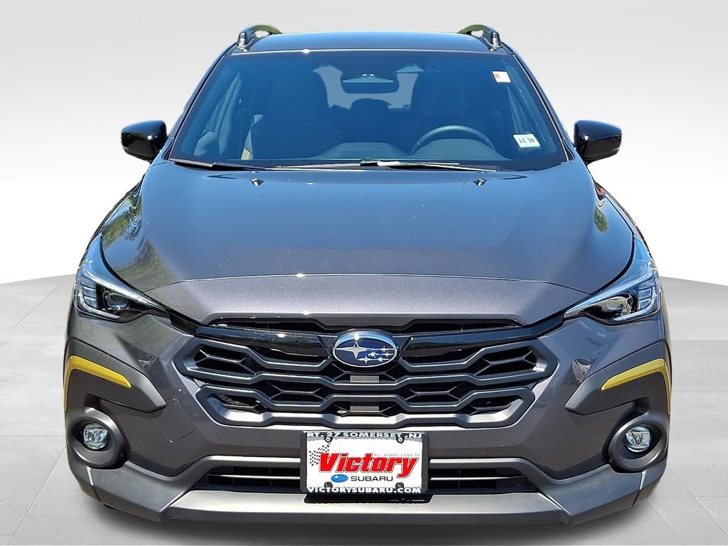Used 2025 Subaru Crosstrek 2.5i Sport AWD/4WD image 2