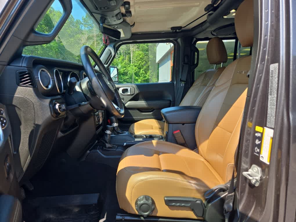 Used 2020 Jeep Gladiator Overland AWD/4WD image 17