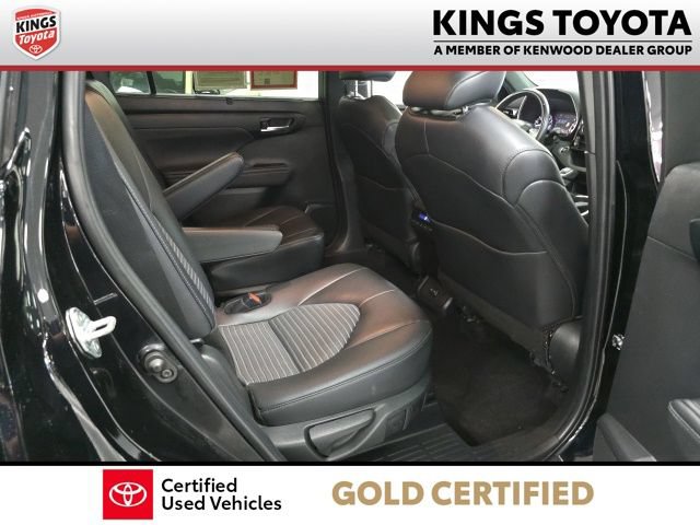 Certified 2024 Toyota Highlander XSE AWD/4WD image 10