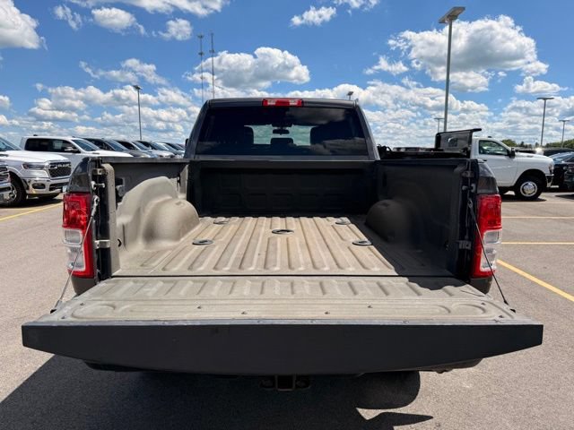 Used 2023 RAM 3500 Tradesman w/ Chrome Appearance Group AWD/4WD image 21