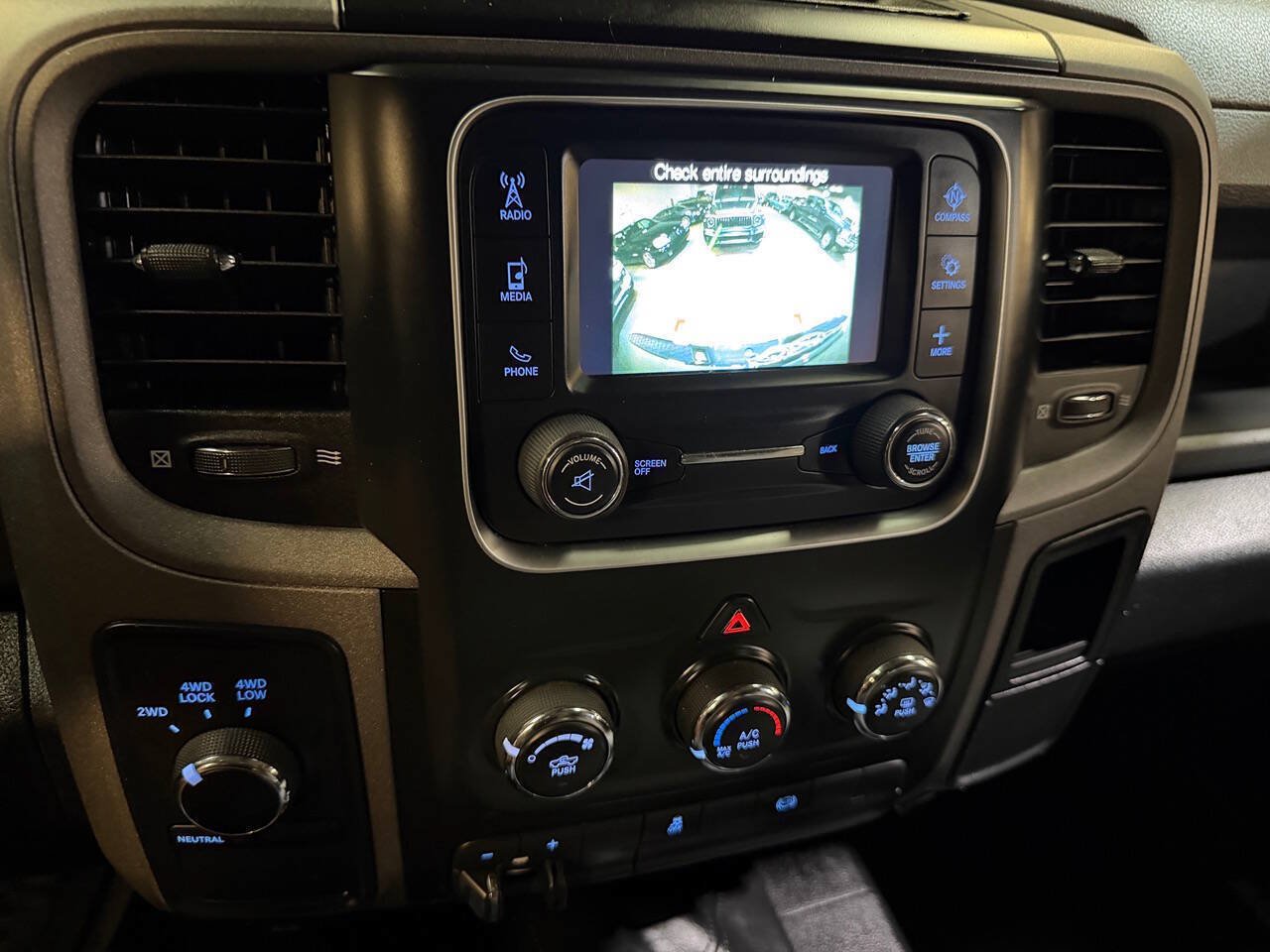 Used 2018 RAM 2500 Tradesman w/ Chrome Appearance Group AWD/4WD image 14