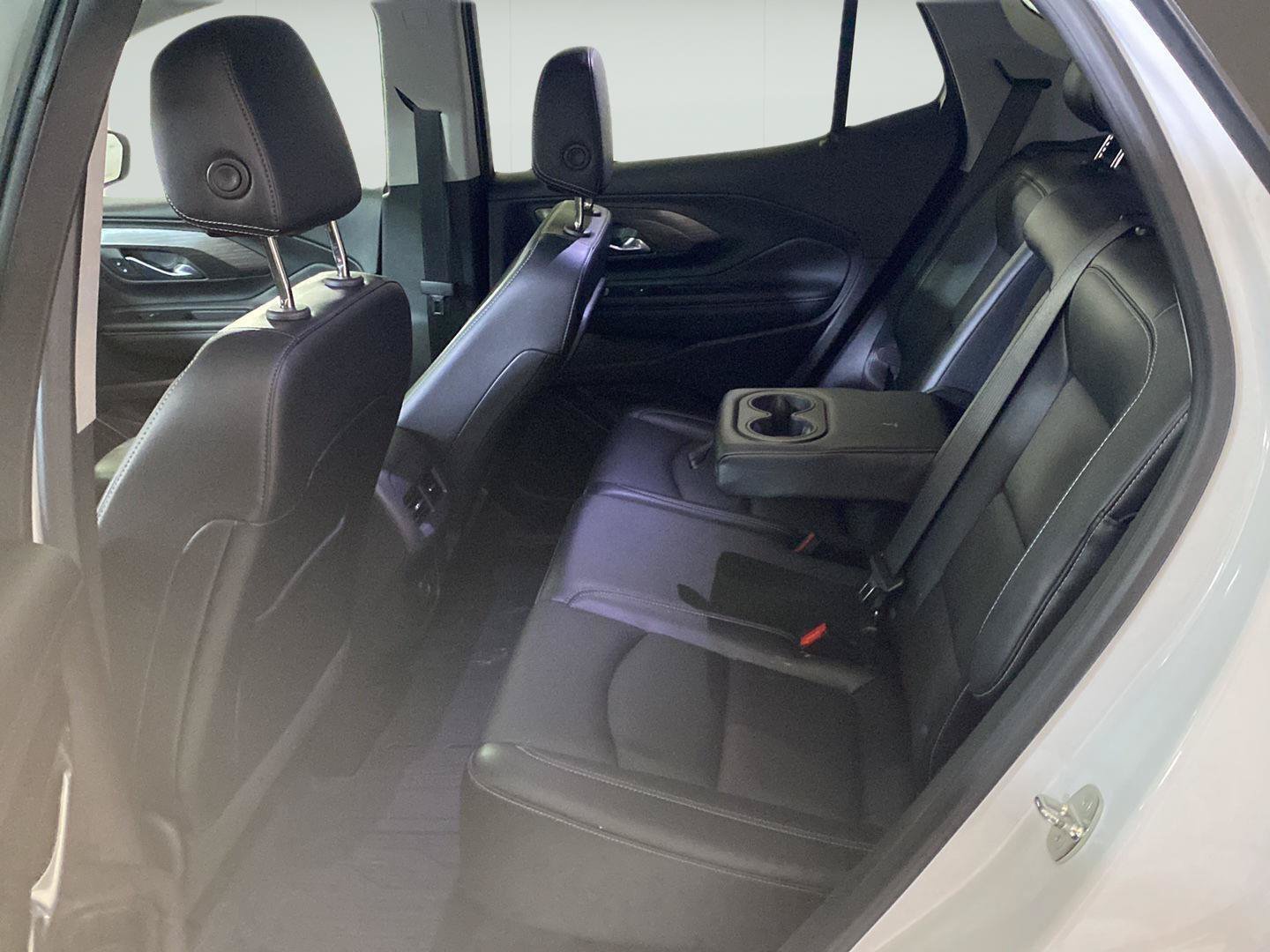 Certified 2023 GMC Terrain SLT w/ LPO, Floor Liner Package AWD/4WD image 21