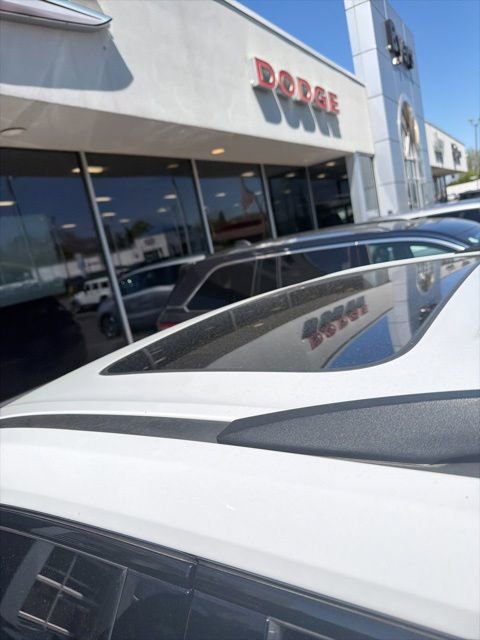 Used 2020 Chevrolet Traverse Premier w/ Redline Edition image 2