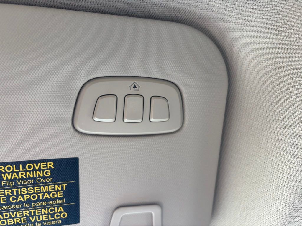 Used 2020 Ford Escape Titanium AWD/4WD image 34