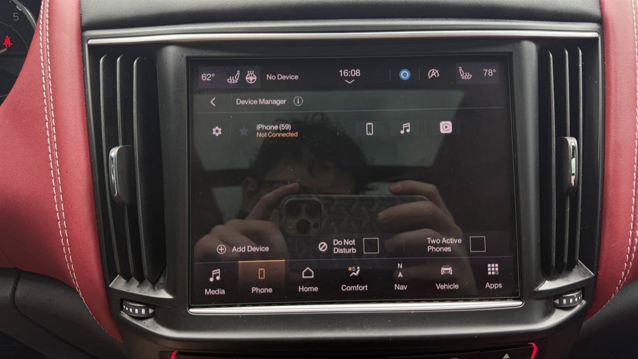 Used 2023 Maserati Levante GT AWD/4WD image 49