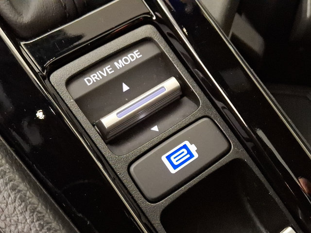 Used 2025 Honda Accord Sport image 24