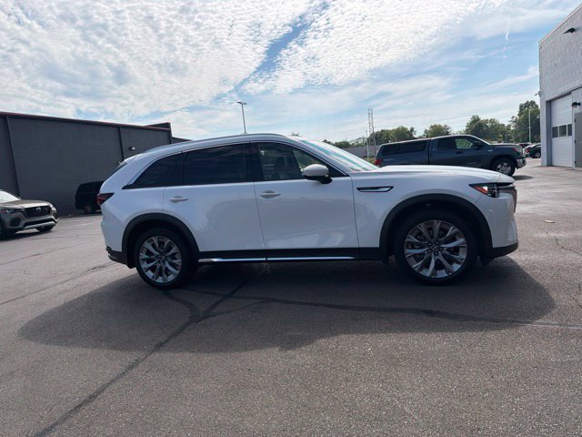 Used 2026 MAZDA CX-90 3.3 Turbo w/ Premium Plus Pkg AWD/4WD image 4