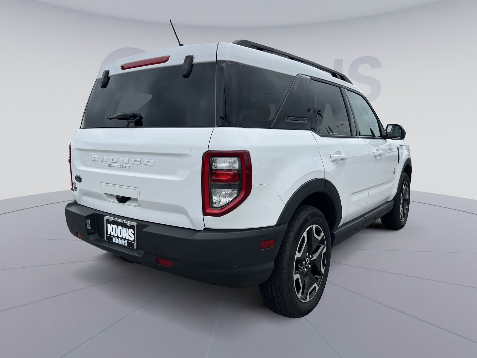 Certified 2023 Ford Bronco Sport Outer Banks w/ Tech Package AWD/4WD image 7