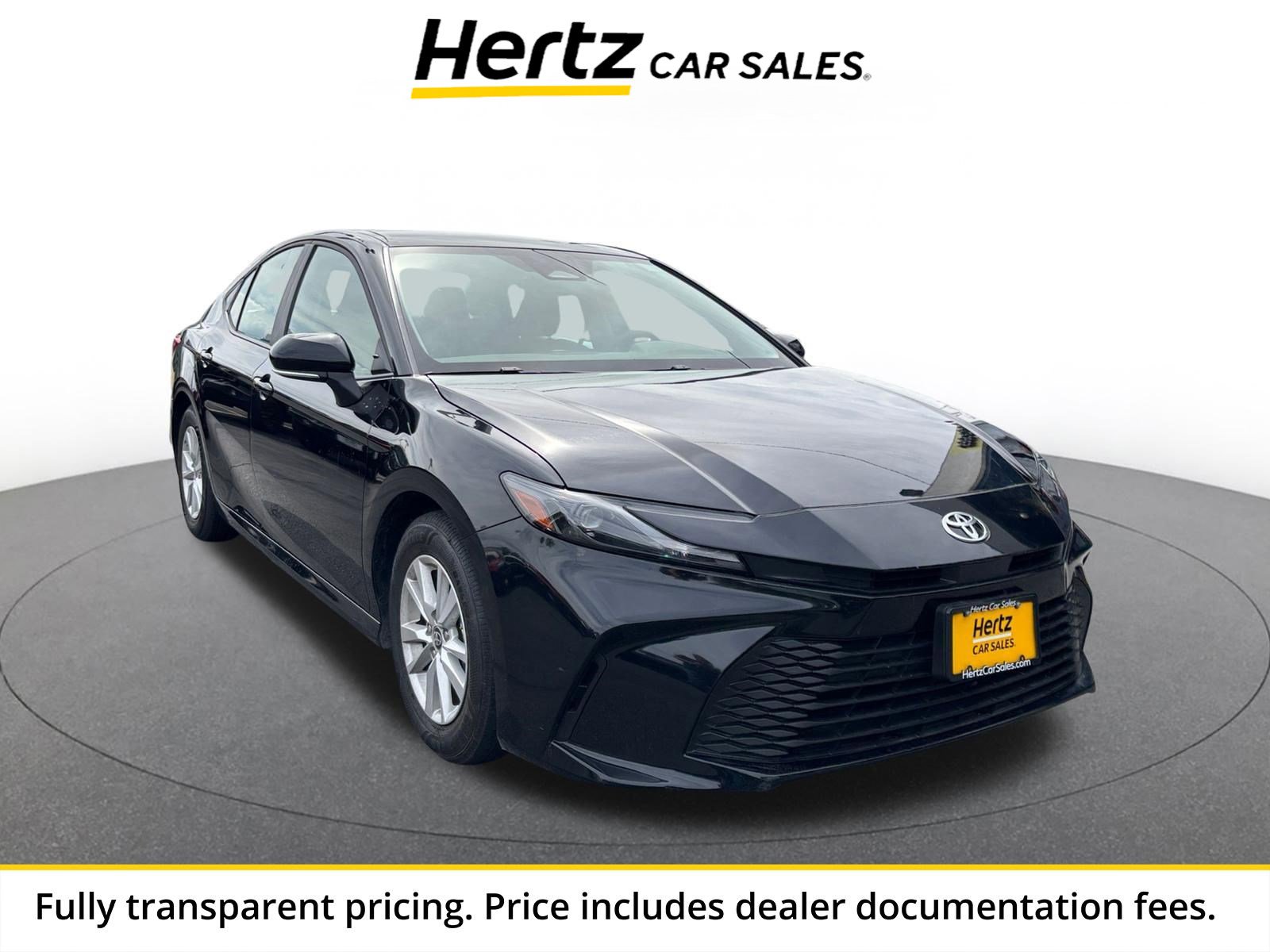 Used 2025 Toyota Camry LE FWD image 1