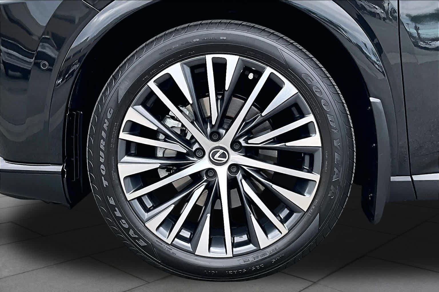 Certified 2024 Lexus RX 350 Premium Plus w/ Convenience Package FWD image 10