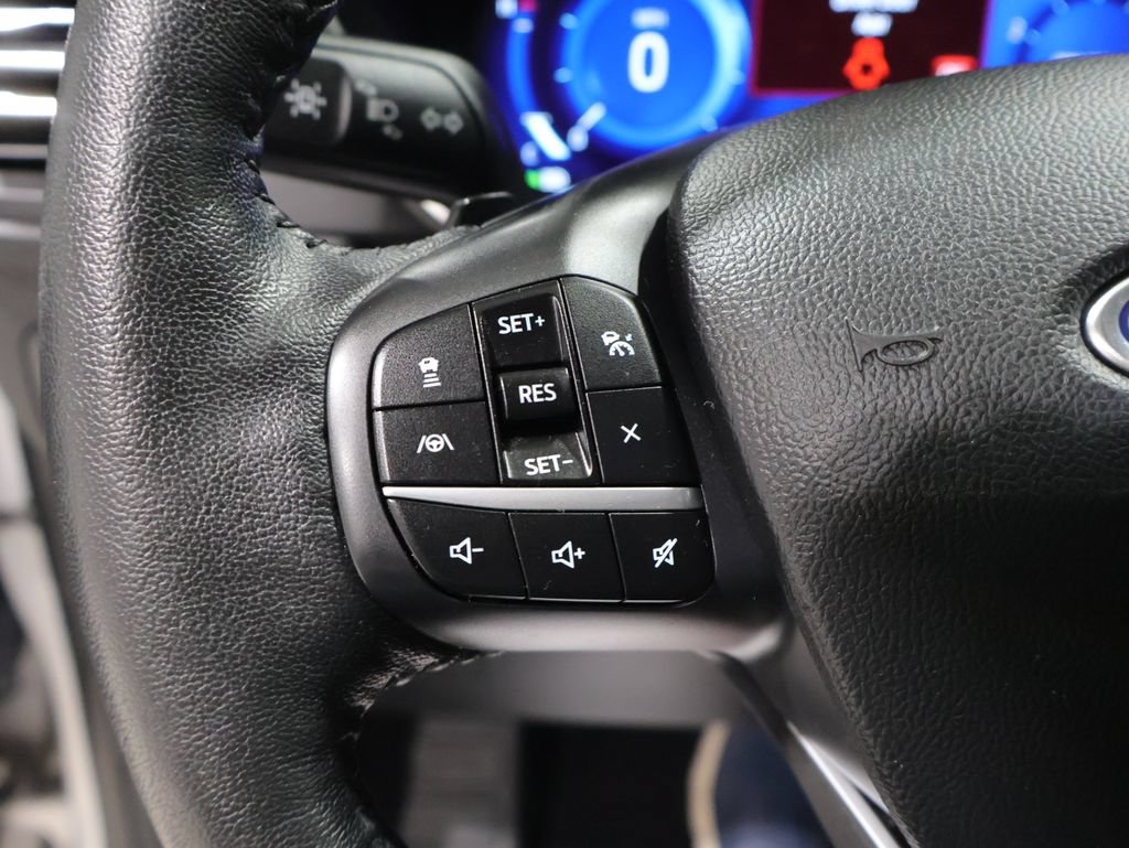 Used 2020 Ford Escape Titanium AWD/4WD image 38