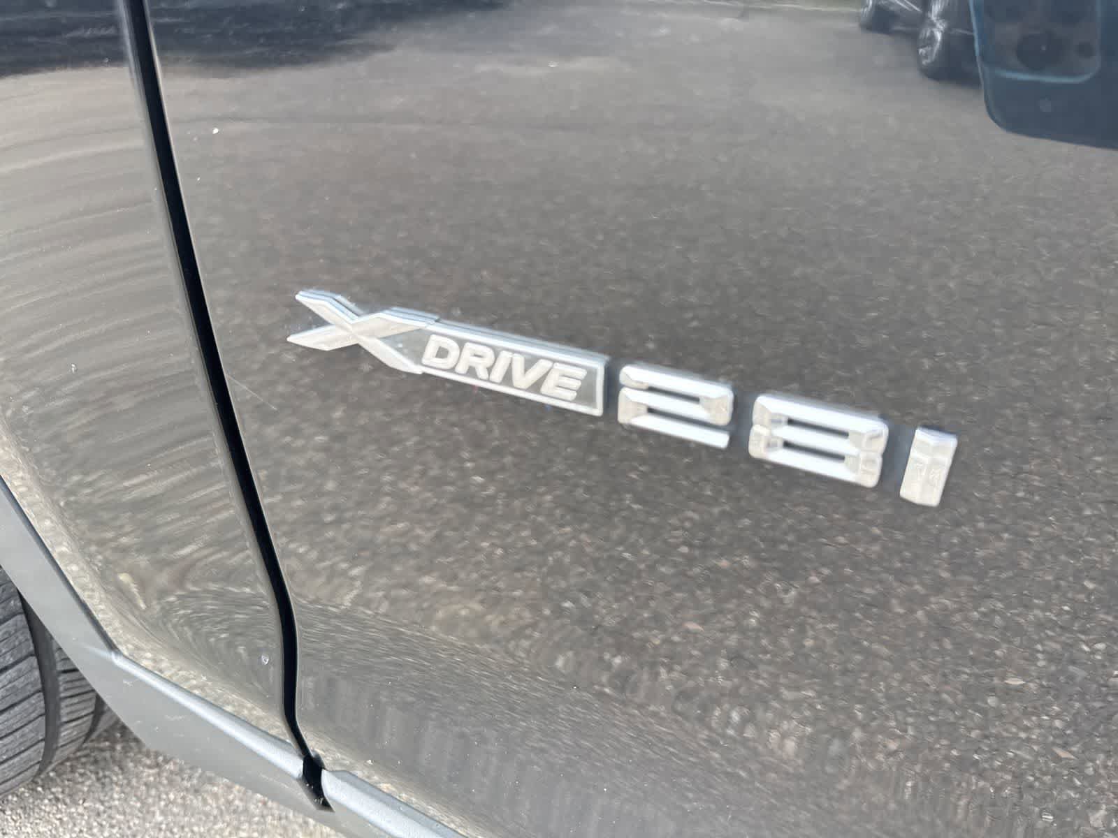 Used 2017 BMW X3 xDrive28i image 10