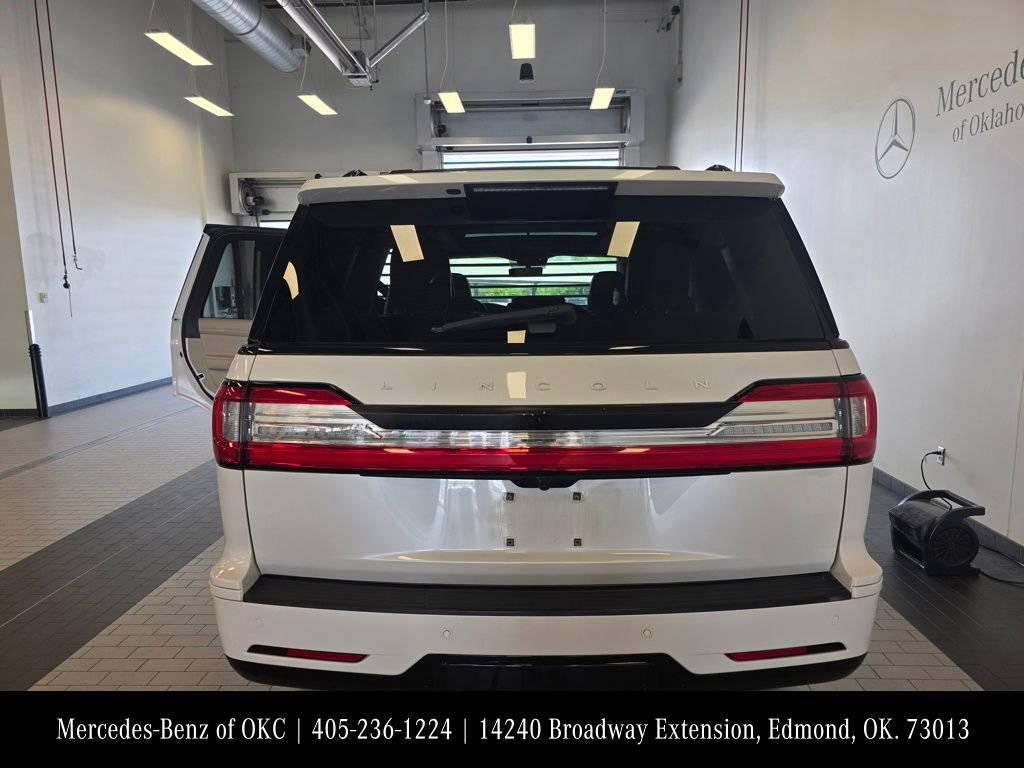 Used 2019 Lincoln Navigator Reserve w/ Cargo Package AWD/4WD image 6