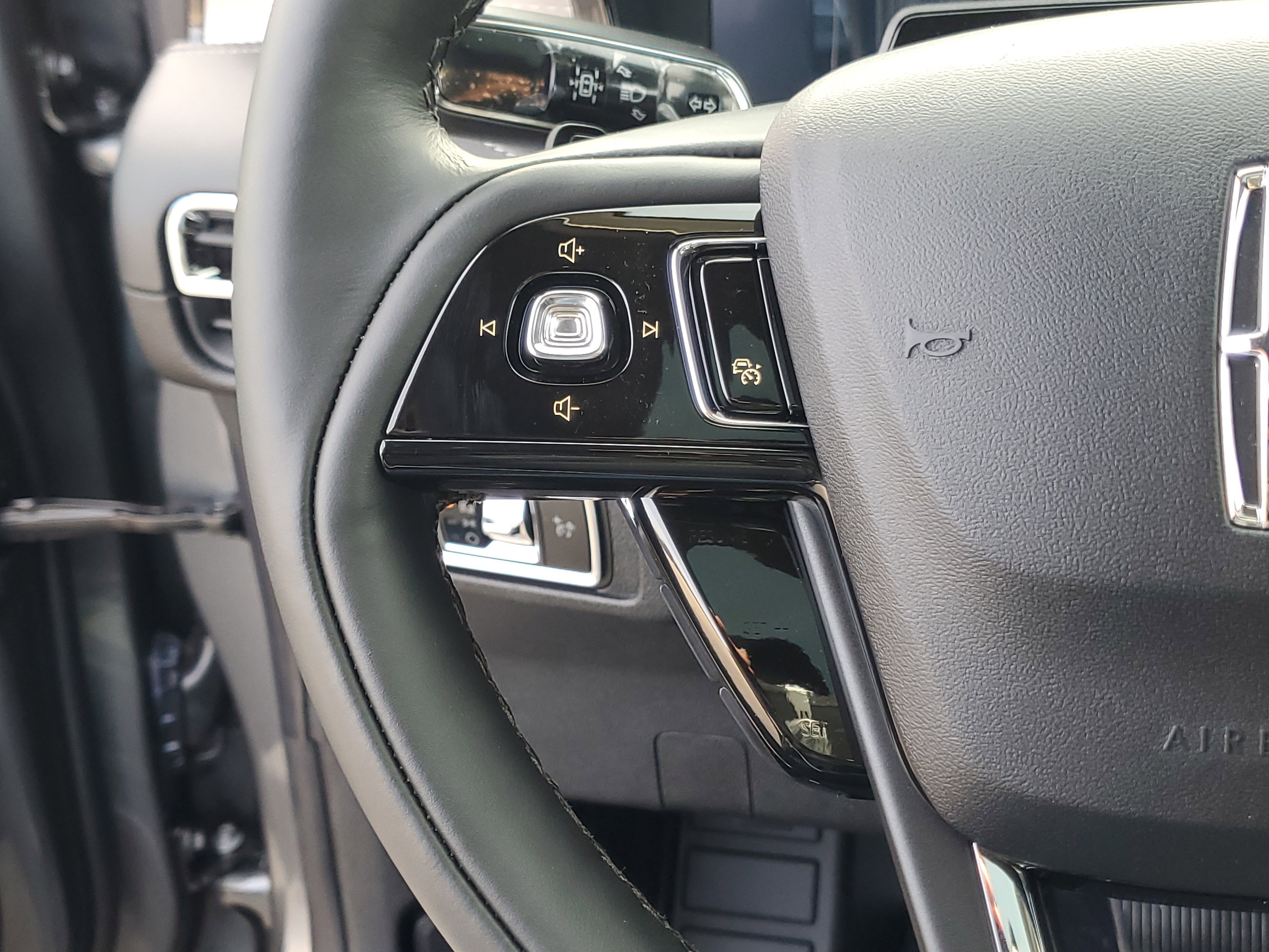 New 2026 Lincoln Corsair Grand Touring image 18