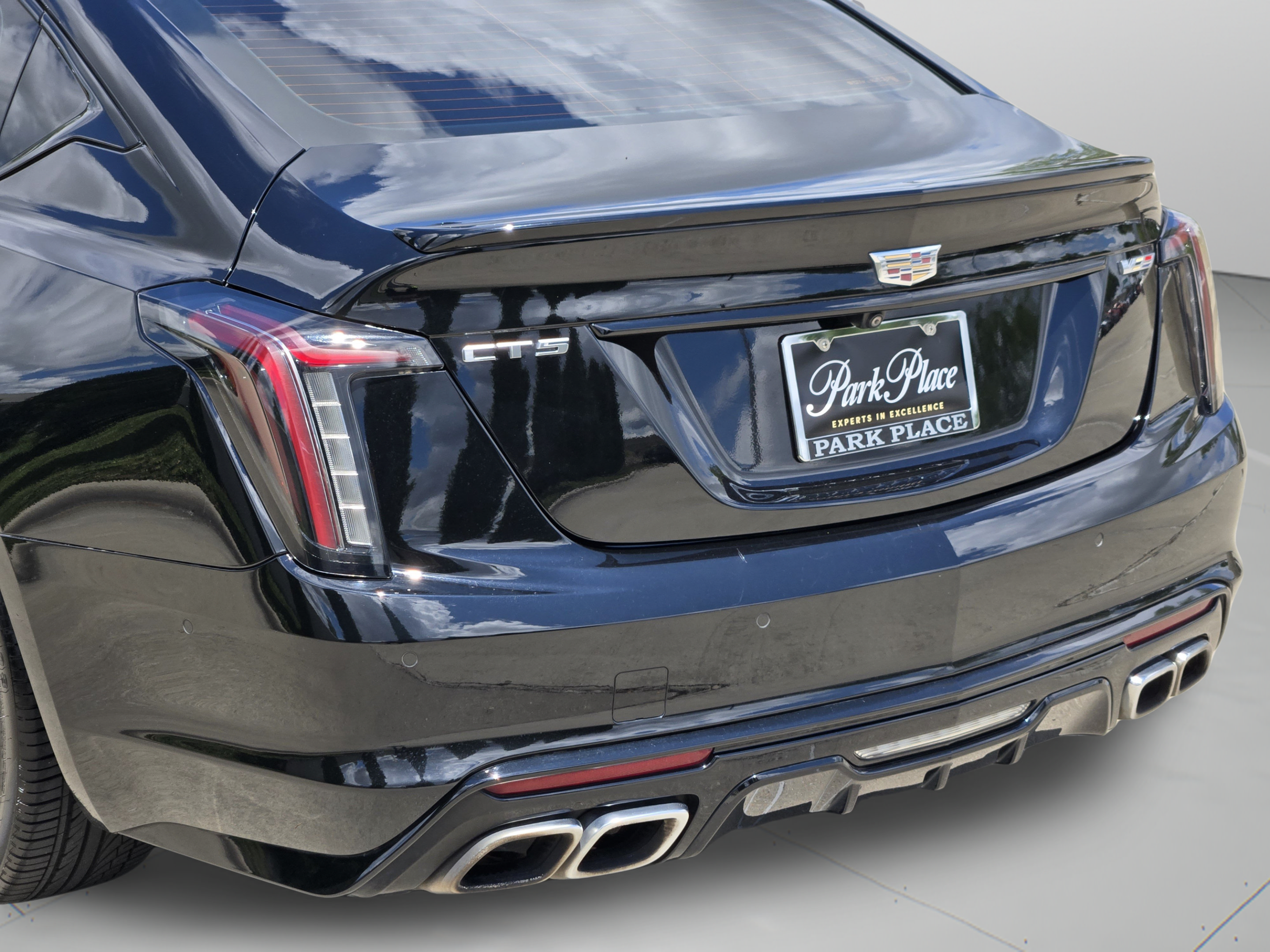Used 2022 Cadillac CT5 V w/ Premium Package RWD image 41