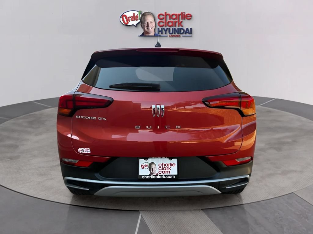 Used 2024 Buick Encore GX Preferred w/ Comfort Package FWD image 4