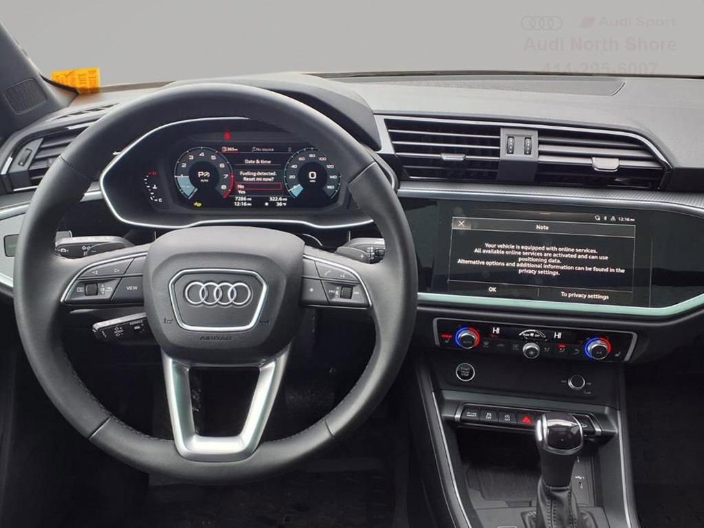 Used 2025 Audi Q3 2.0T Premium w/ Convenience Package image 10