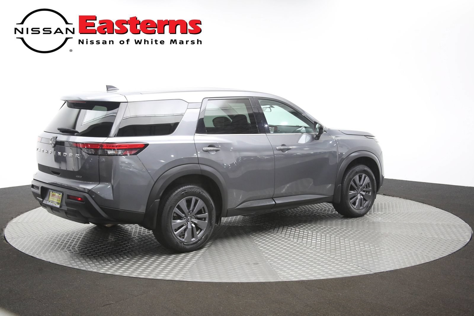 Used 2023 Nissan Pathfinder S AWD/4WD image 40