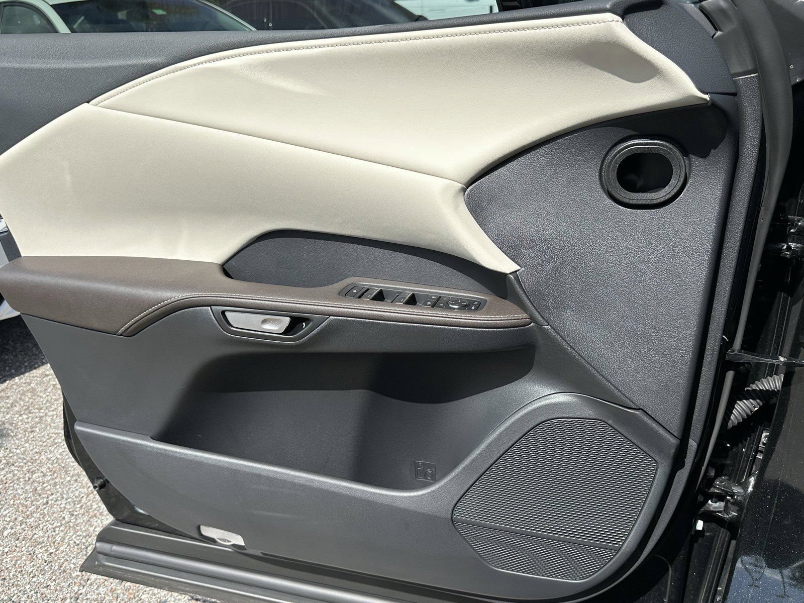 Used 2025 Lexus RX 350 Premium Plus w/ Accessory Package FWD image 24