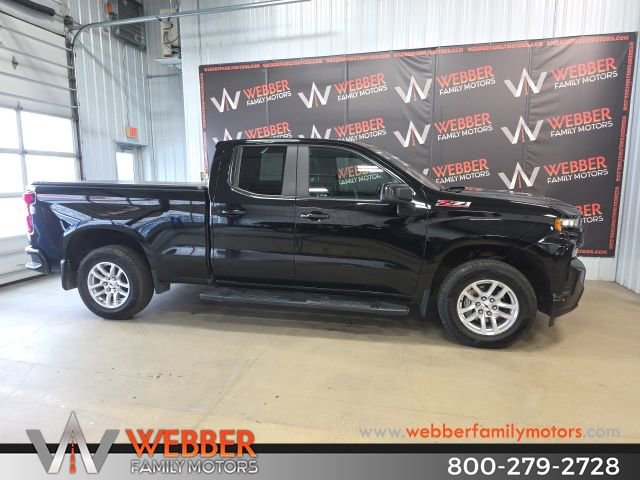 Used 2022 Chevrolet Silverado 1500 RST AWD/4WD image 3