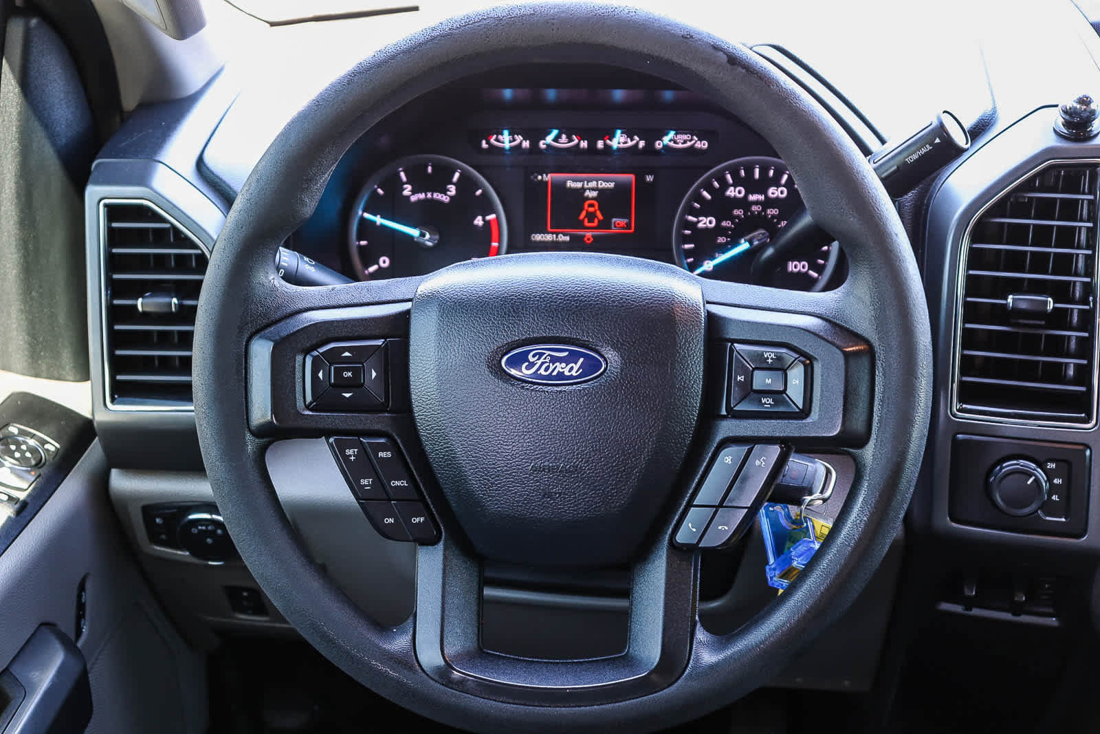 Used 2019 Ford F250 XLT w/ XLT Value Package image 19