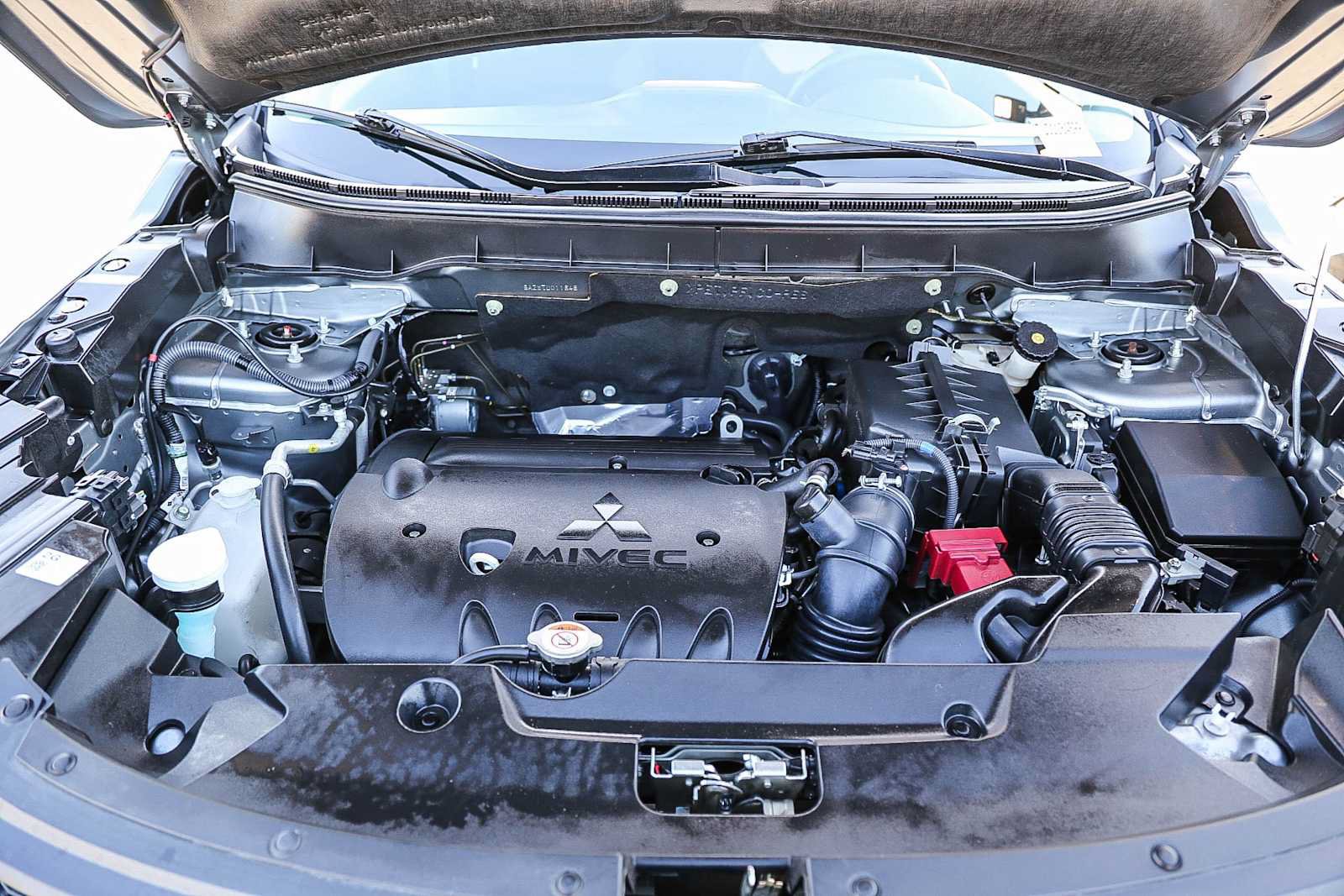 Used 2026 Mitsubishi Outlander Sport LE AWD/4WD image 26