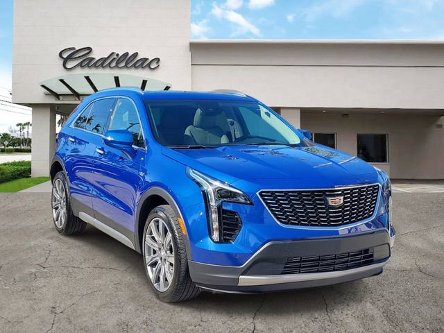 Certified 2023 Cadillac XT4 Premium Luxury w/ Cold Weather Package FWD image 7