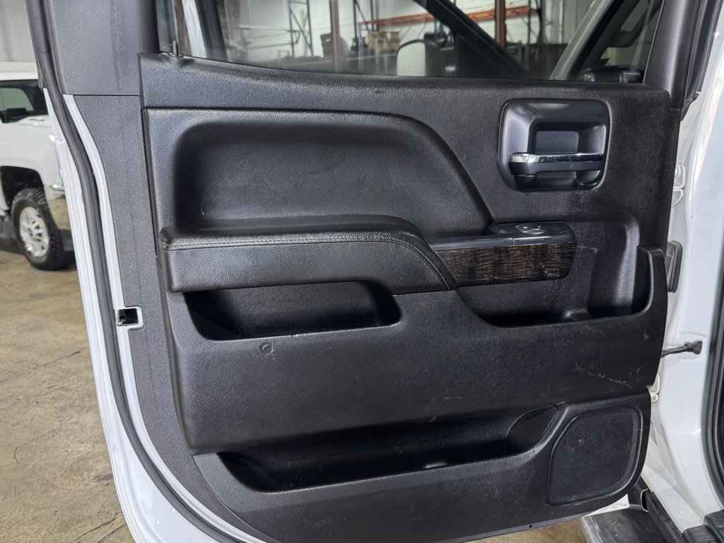 Used 2015 GMC Sierra 3500 Denali image 39