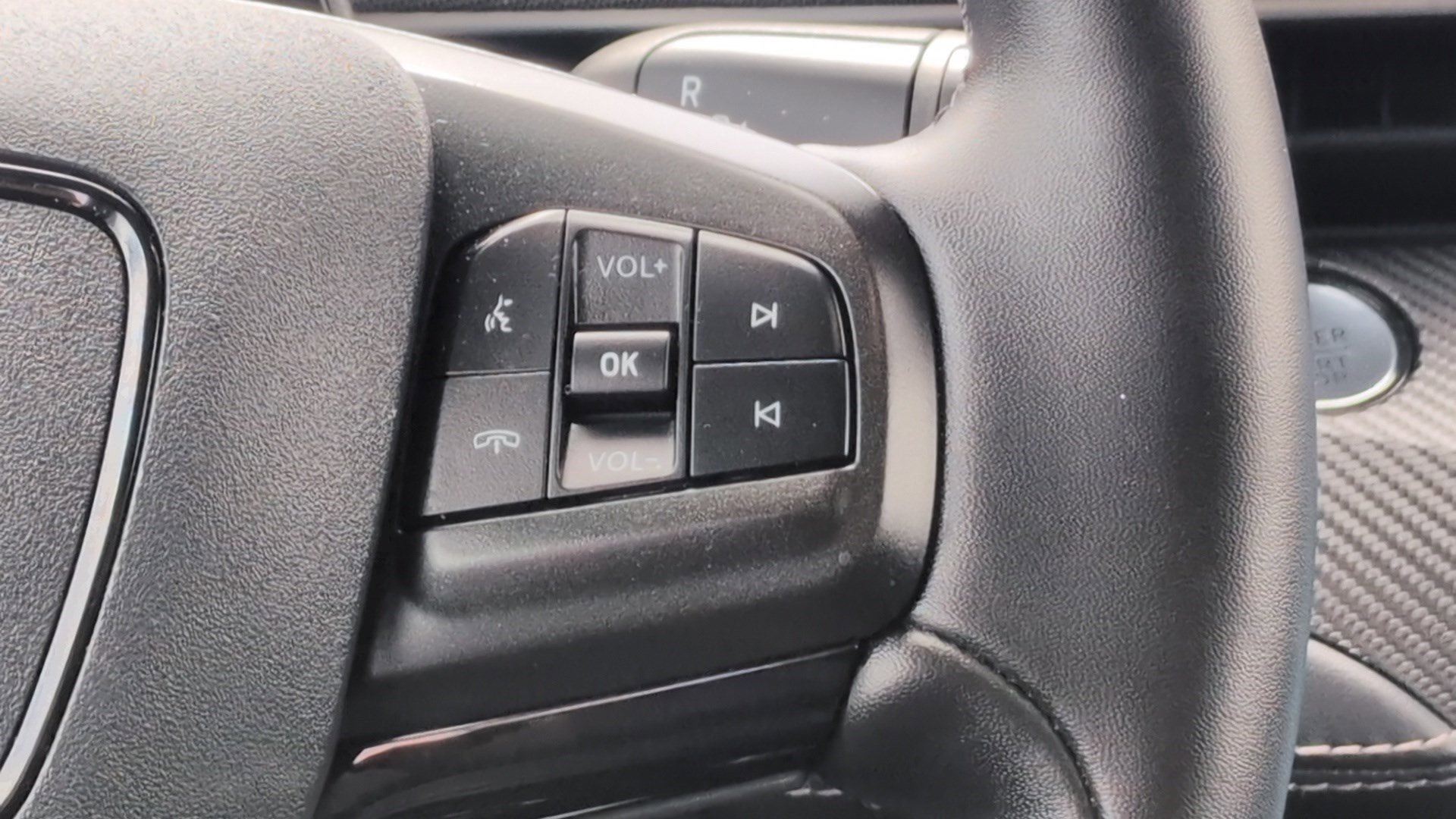 Used 2025 Ford Mustang Mach-E Select RWD image 18