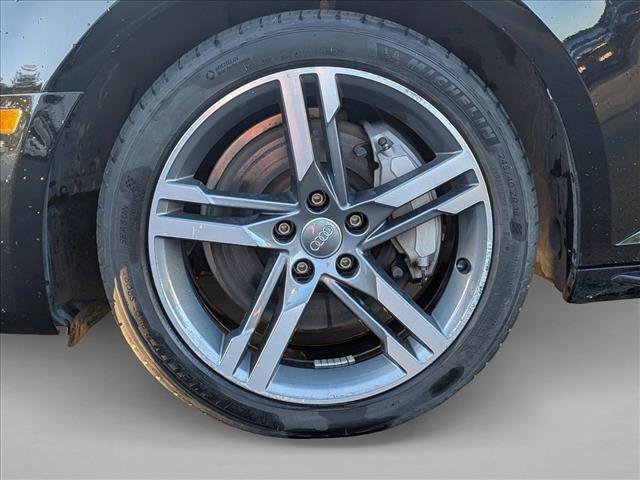 Used 2018 Audi A4 2.0T Premium Plus w/ Premium Plus Package AWD/4WD image 14