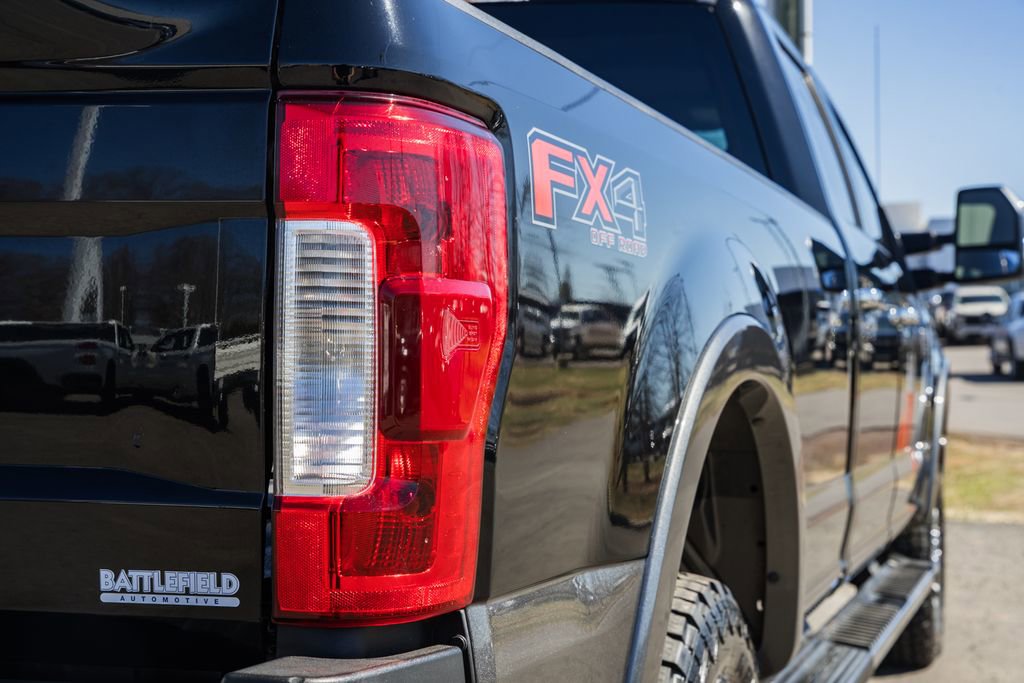 Used 2018 Ford F350 Lariat w/ Lariat Ultimate Package image 6