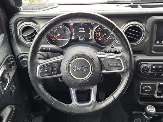 Used 2018 Jeep Wrangler Unlimited Sahara w/ Cold Weather Group AWD/4WD image 19