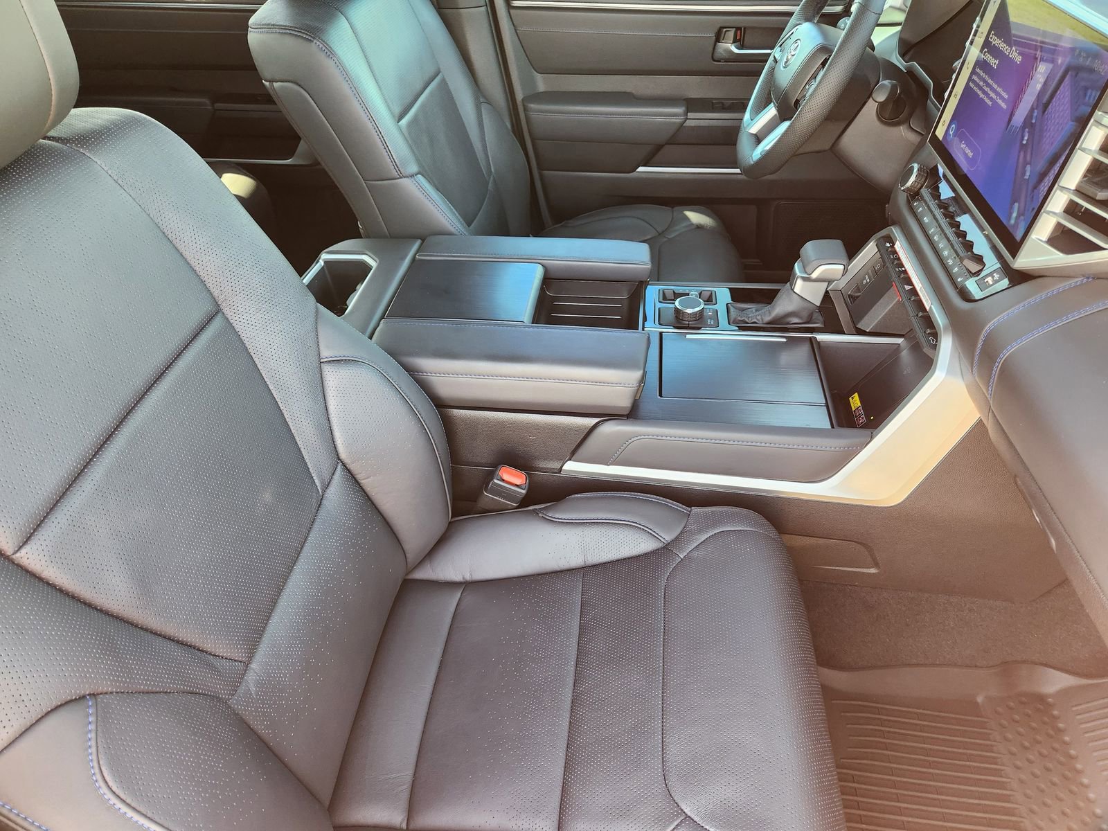 Used 2025 Toyota Tundra Platinum image 17