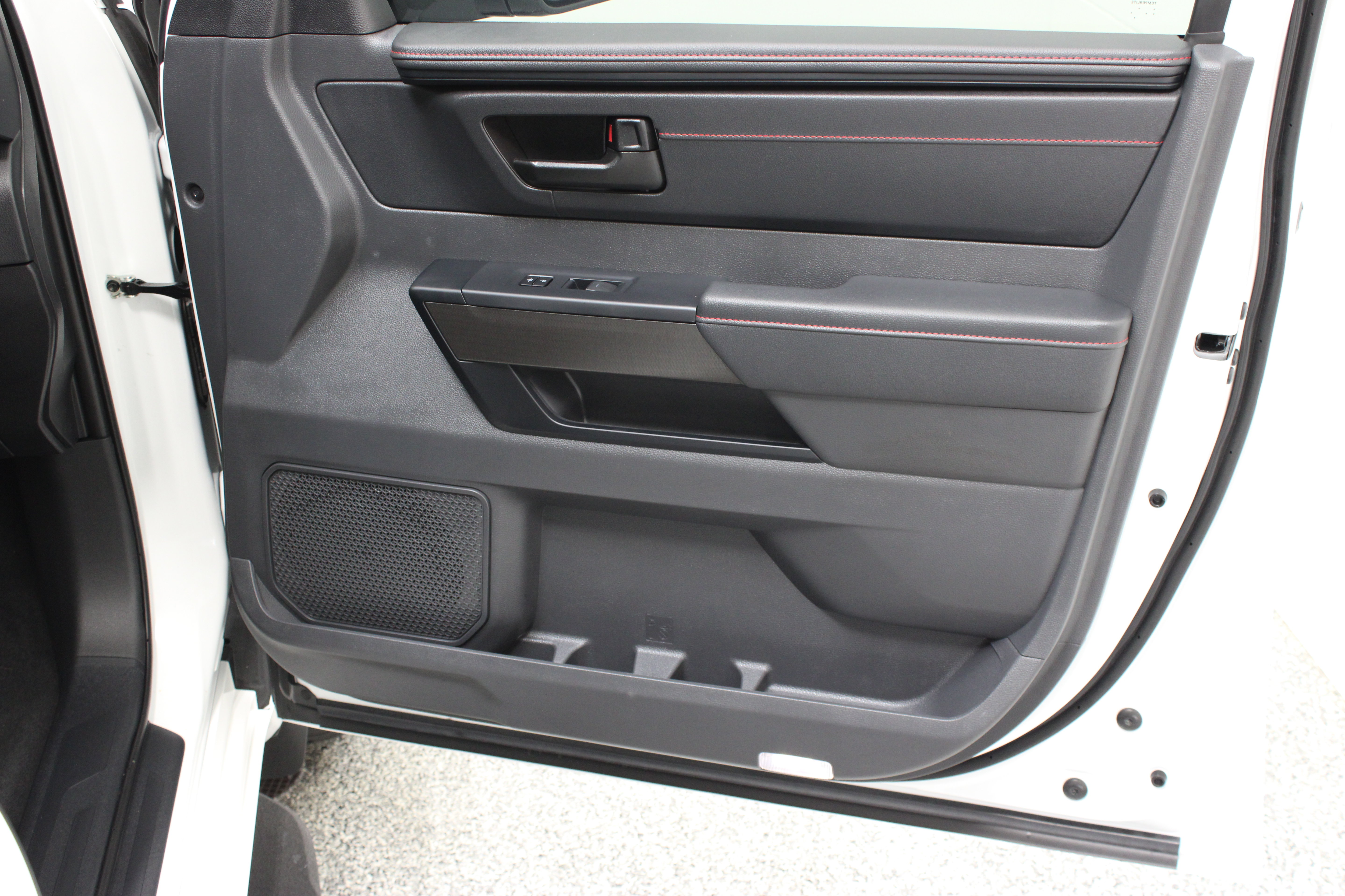 Used 2026 Toyota Sequoia TRD Pro AWD/4WD image 41