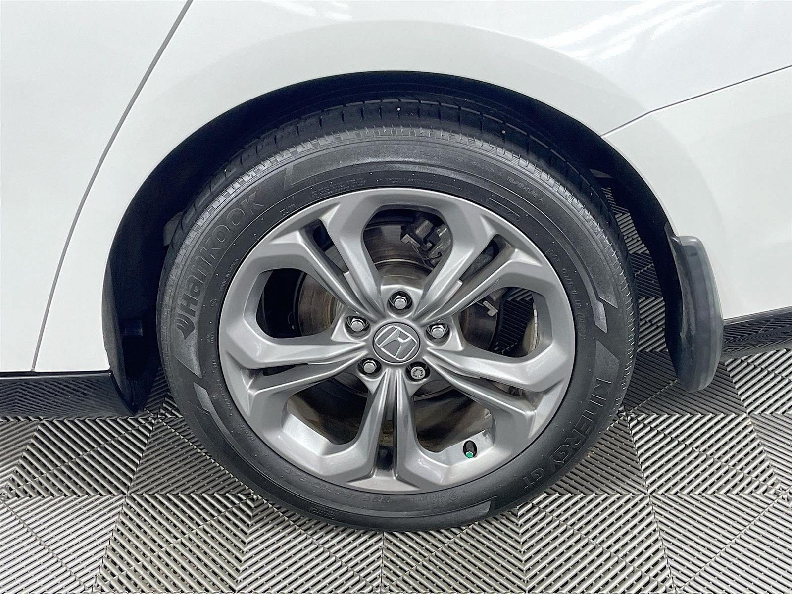 Used 2023 Honda Accord EX-L image 33